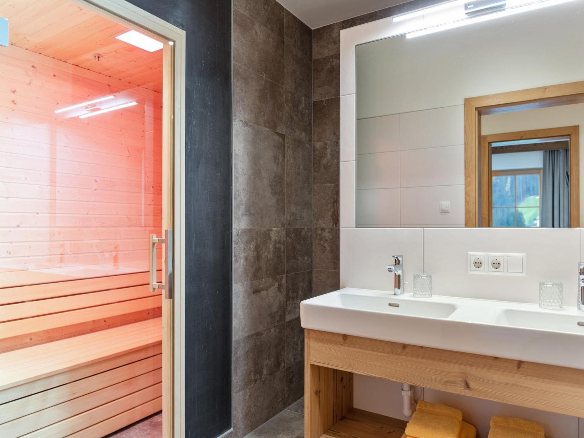 Luxurious Apartment With Sauna In Koenigsleiten Wald im Pinzgau Eksteriør bilde